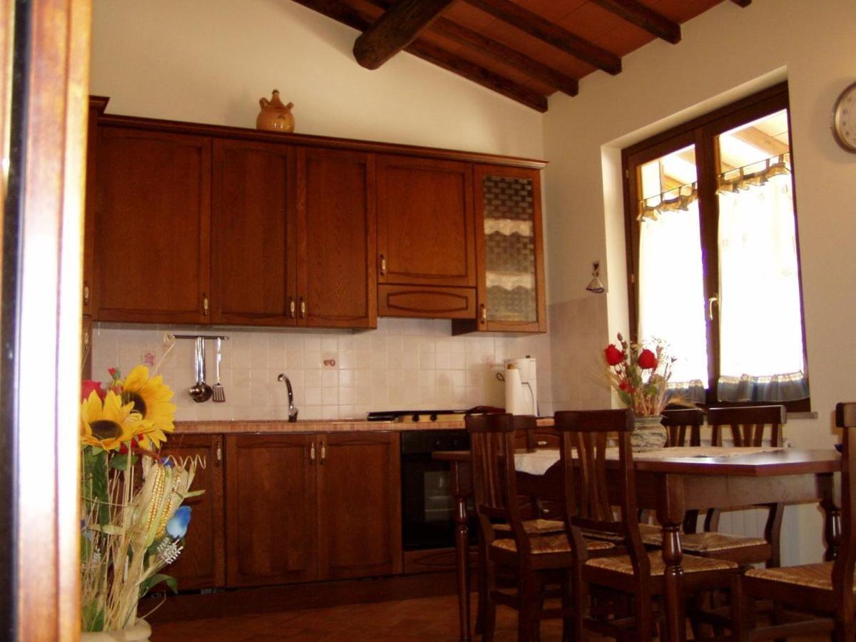 Agriturismo Casale Del Contadino Bolsena Exteriör bild
