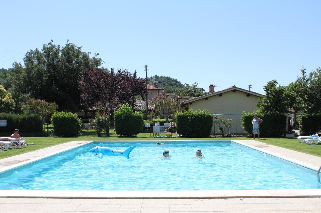 Agriturismo Casale Del Contadino Bolsena Exteriör bild