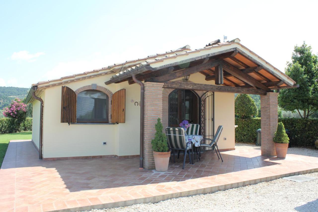 Agriturismo Casale Del Contadino Bolsena Exteriör bild